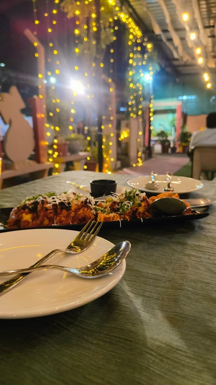 CHAV Restaurant — Dinner table